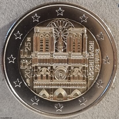 Frankrijk 2 Euro 2025 "Notre Dame", FDC uit rol